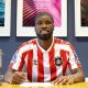 Kevin Danso signs his contract with Sunderland