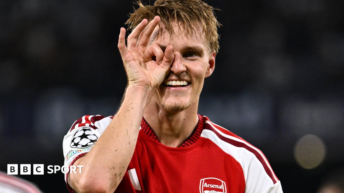 Martin Odegaard celebrates scoring the winner for Arsenal against Napoli in the Champions League