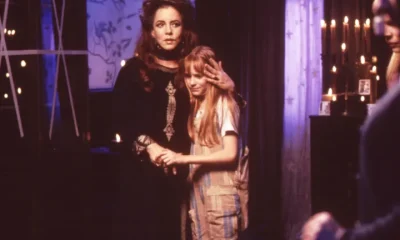 Stockard Channing and a young Evan Rachel Wood on the set of Practical Magic