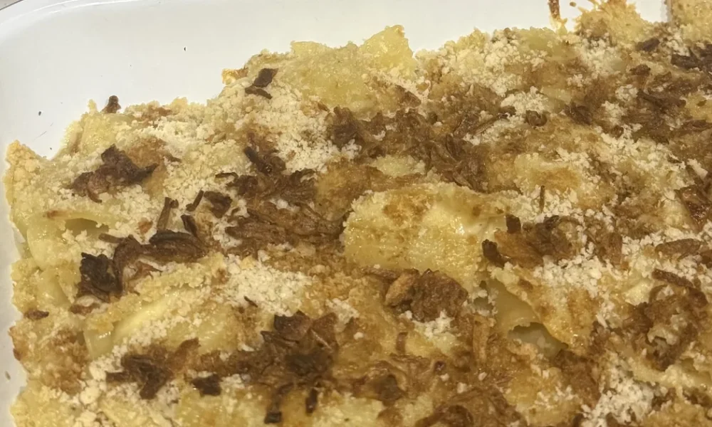 This 1 Ingredient Levelled Up My Macaroni Cheese Recipe (And It Isn't Mustard)