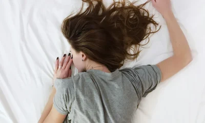 A Doctor’s 7 Non-Negotiable Rules For Better Sleep With SAD