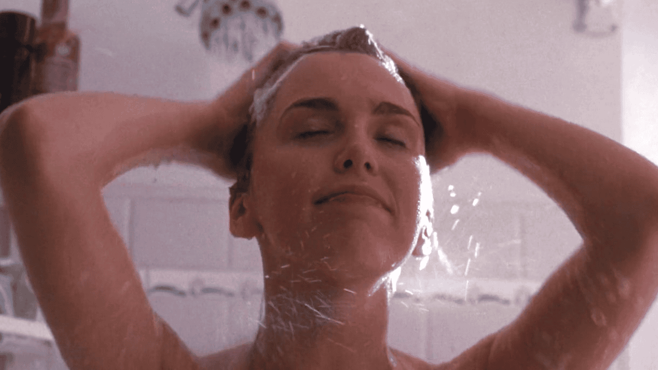 90s Comedy Horror Will Ruin Your Bathroom Routine The Same Way Jaws Ruined Swimming 