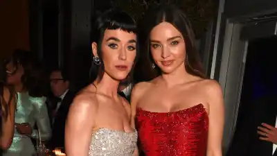 GettyImages-MirandaKerrKatyPerryjpg.jpg