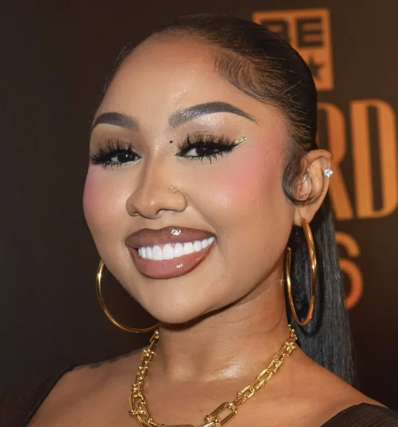 Aht! Aht! Ari Fletcher Clocks Critics Calling Her A "Deadbeat" & Questioning What She Shares Online About Son Yosohn (VIDEO)