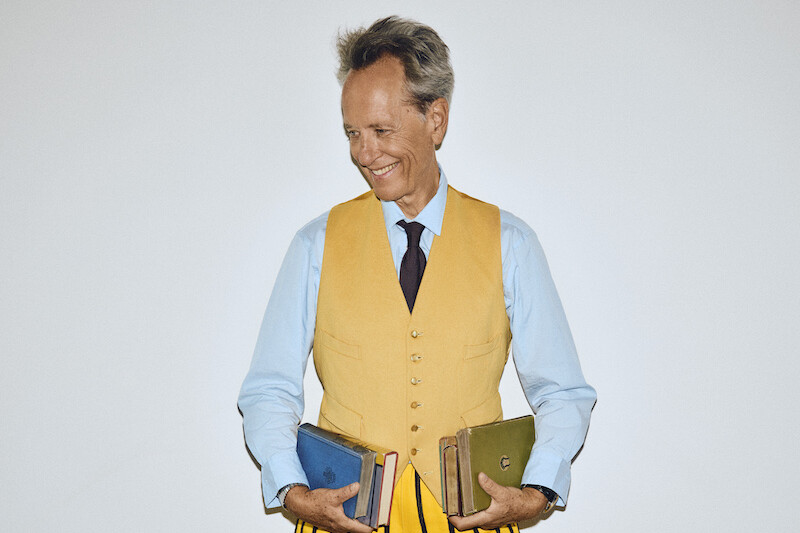 Richard E. Grant fronts Second Hand September as Britons try to buy fewer clothes - Positive News