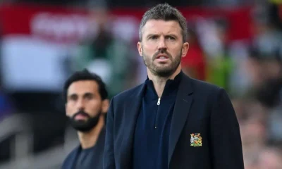 Michael Carrick defends controversial decision booed by Man Utd fans at Fulham | Football
