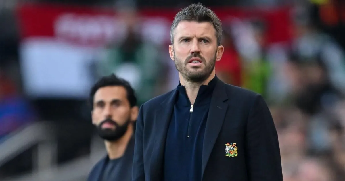 Michael Carrick defends controversial decision booed by Man Utd fans at Fulham | Football