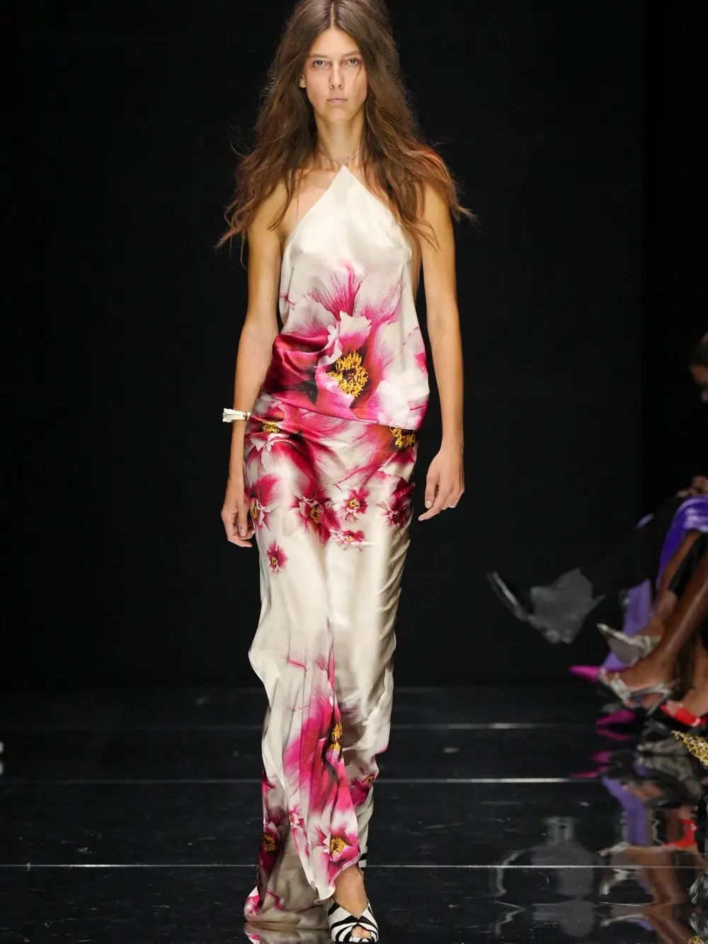 Show Review Roberto Cavalli Spring 2027 Interviews With Cardi B Olandria And More Image 1790283861 7