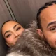 SnapInsta-Kim-Kardashian-Cuddles-Up-to-Lewis-Hamilton-in-New-Selfies.jpg