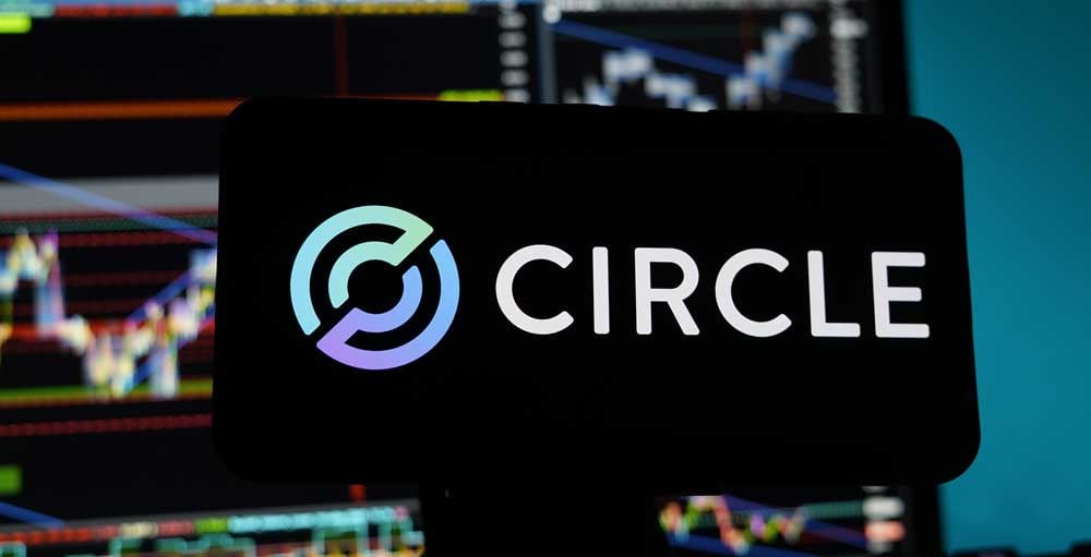 Circle Stock Spikes As Binance Takes $100 Million Slice