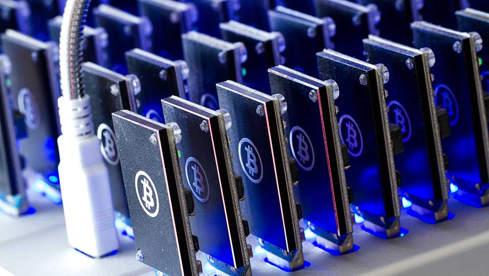 Bitcoin Fades After Fed Rate Hike In Divided Crypto Market. Cipher Rallies.