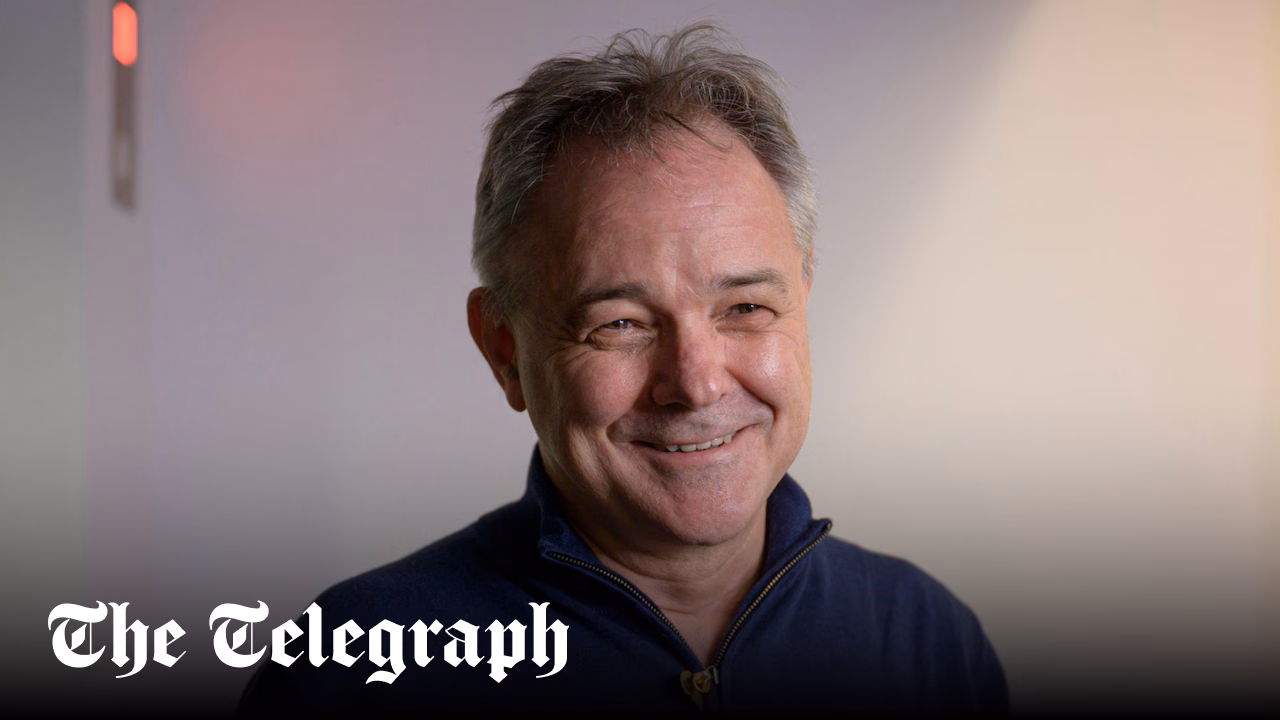 Top British scientist steps down from WHO