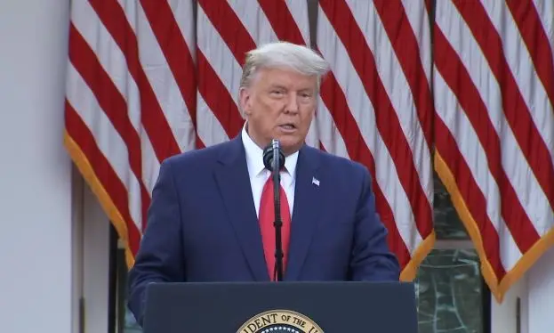 Trump bans Canadian dairy, alcohol and motorcycles amid trade fight