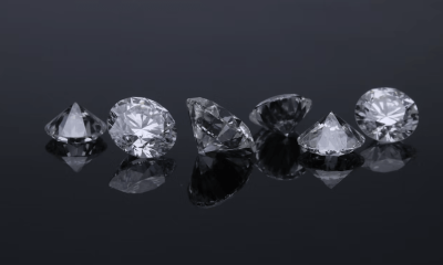 How to Choose the Right Setting for Elongated and Fancy-Cut Diamonds