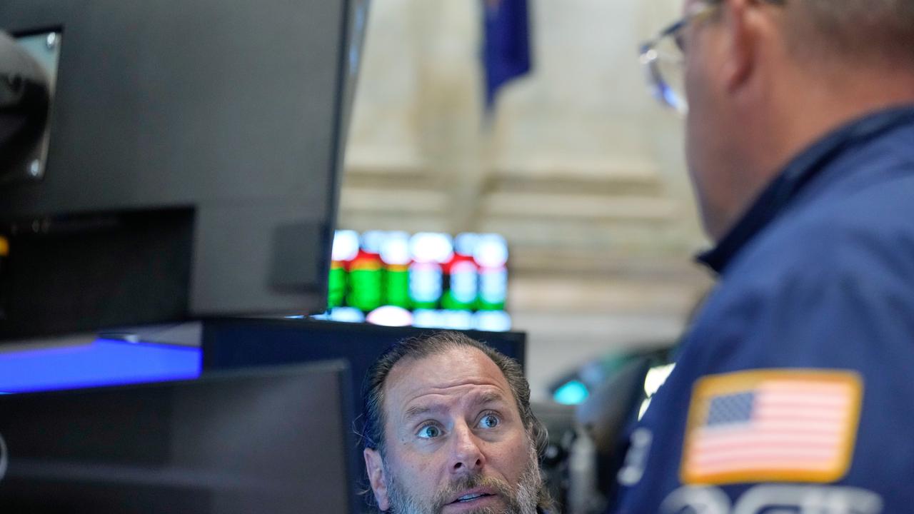 Wall Street closes higher as AI optimism reignites