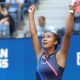 Canada's Leylah Fernandez advanced to the US Open semi-finals on Tuesday by defeating Ukraine's fifth-seeded Elina Svitolina
