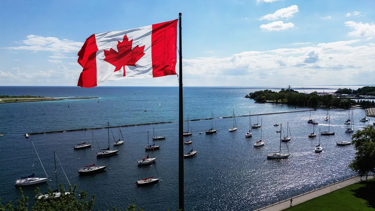 MapQuest scores major App Store surge after Lake Ontario stance