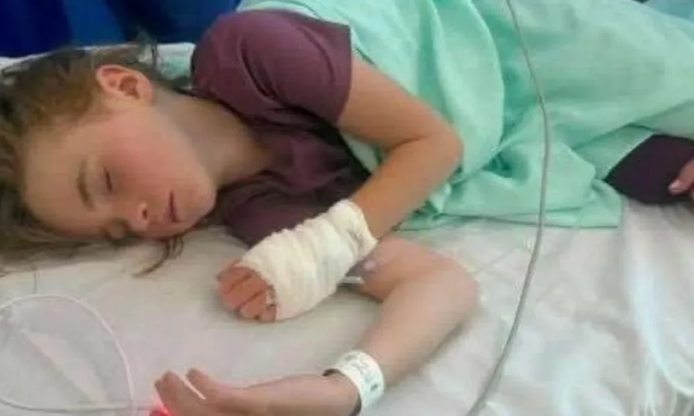 Girl, 8, infected with dangerous bacteria after swallowing sea water | News UK