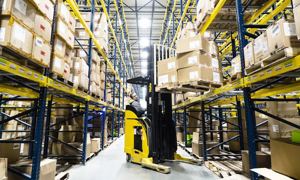 Genesco closes 25 stores as footwear retailer seeks to boost profits