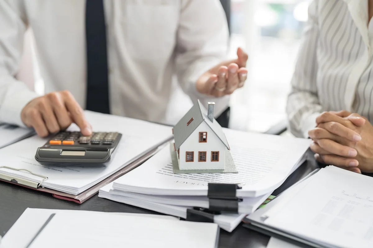 The House They Bought for $62,000 in 1984 Sold for $890,000. The Tax Exclusion Stopped at $500,000. Medicare’s Bill Started There.