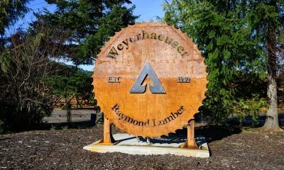 Is Weyerhaeuser Stock Underperforming the S&P 500?