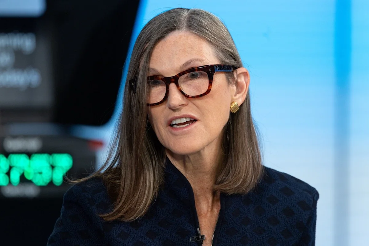 Cathie Wood Sold Palantir and AMD, Then Poured $3.35 Million Into Archer Aviation. Is ARK Betting Big on Flying Taxis?