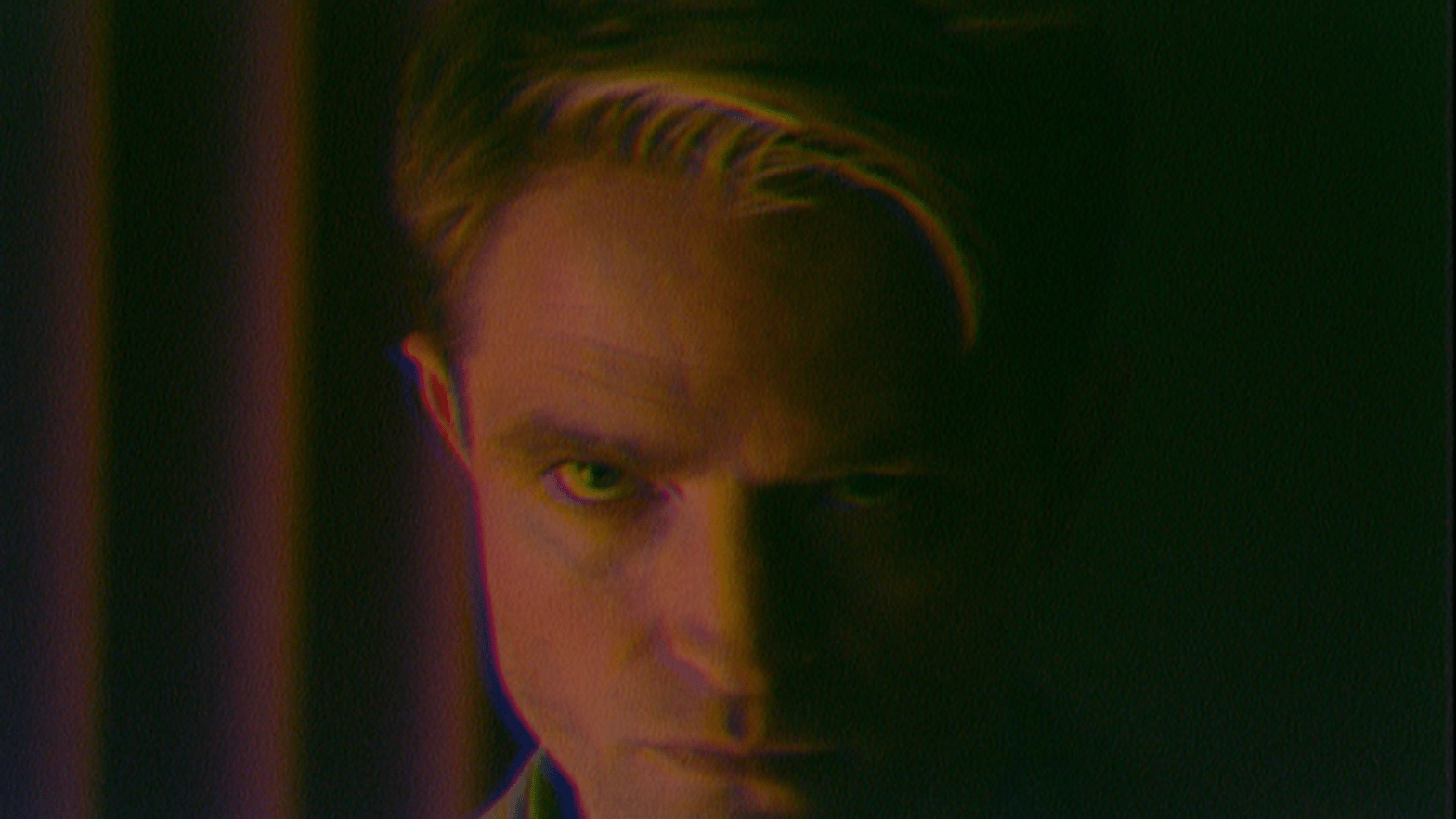 Robert Pattinson Is Disturbing and Alluring in Sordid Drama