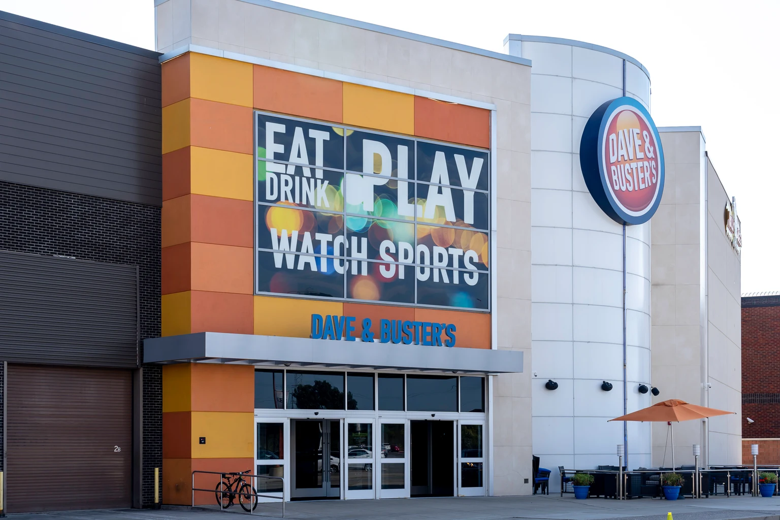 Dave & Buster's Stock Needs More Time For Its Turnaround To Play Out (PLAY)
