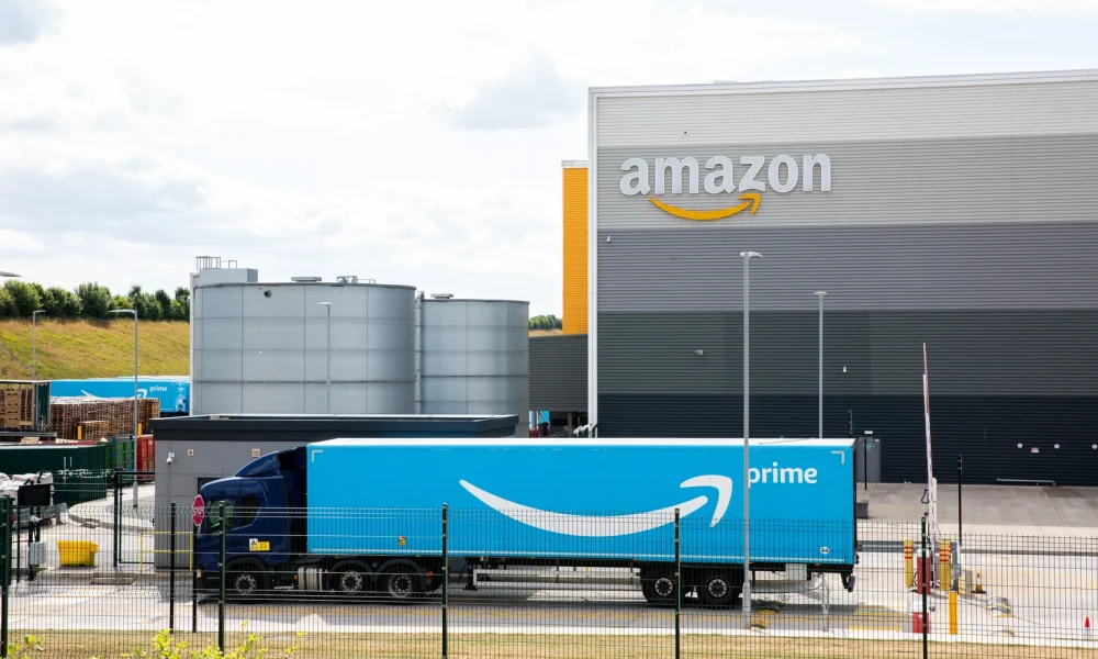 Amazon Stock At 20x P/E: A Textbook GARP Opportunity (NASDAQ:AMZN)