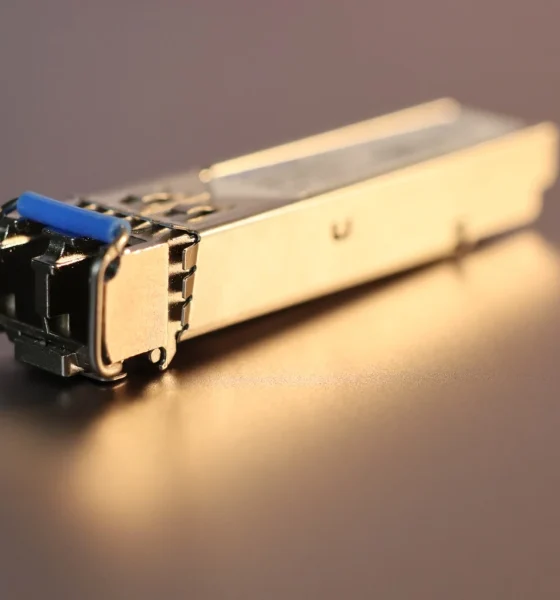 Fiber optic transceiver