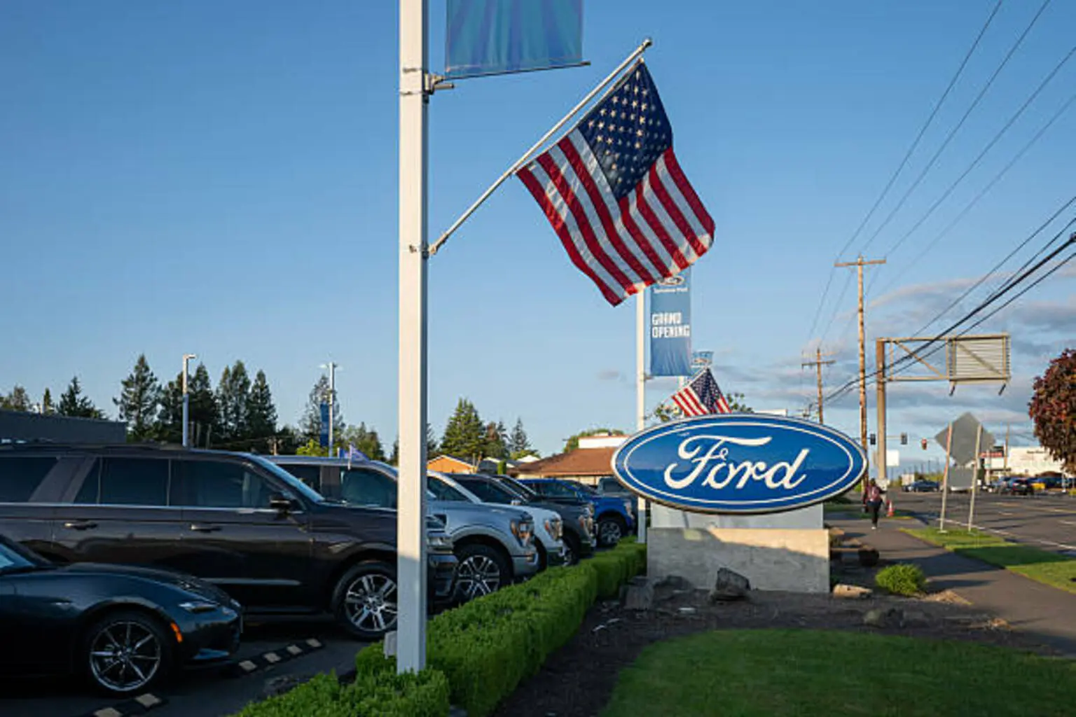 Ford: Priced For Failure, Positioned For Recovery