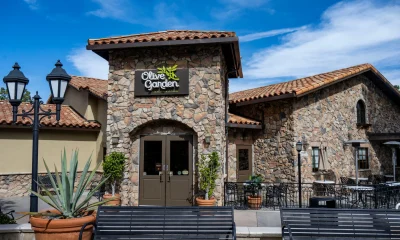 Olive Garden Storefront