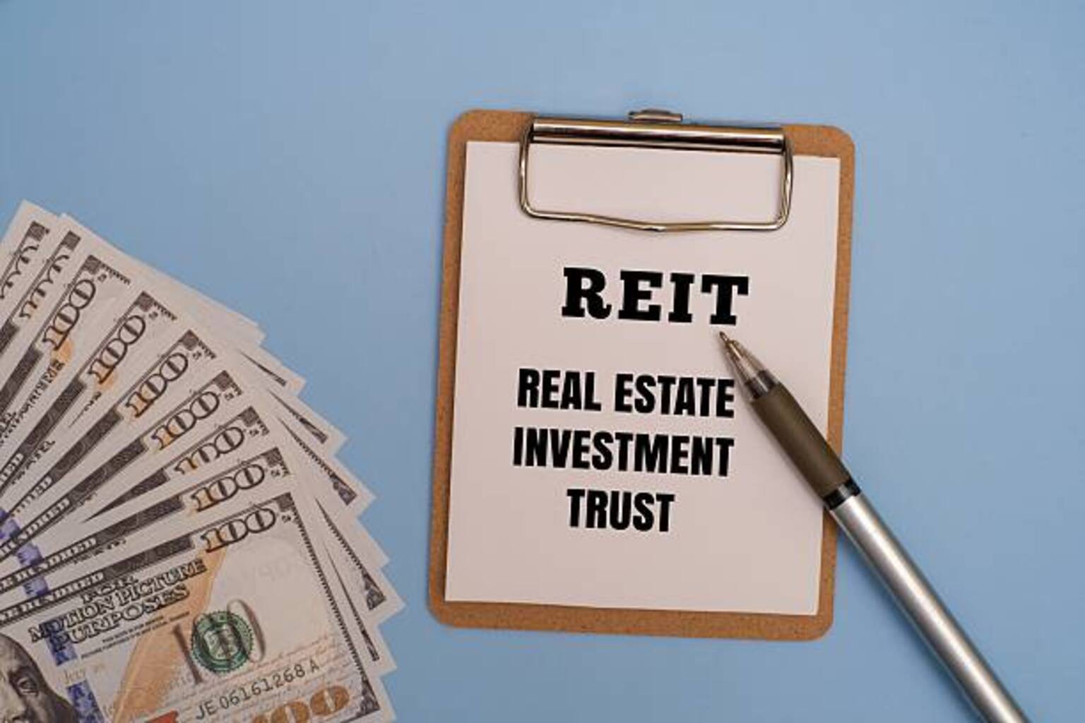 REIT - REAL ESTATE INVESTMENT TRUST