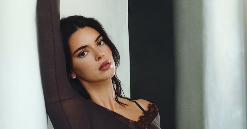 Kendall jenner intimissimi 2026