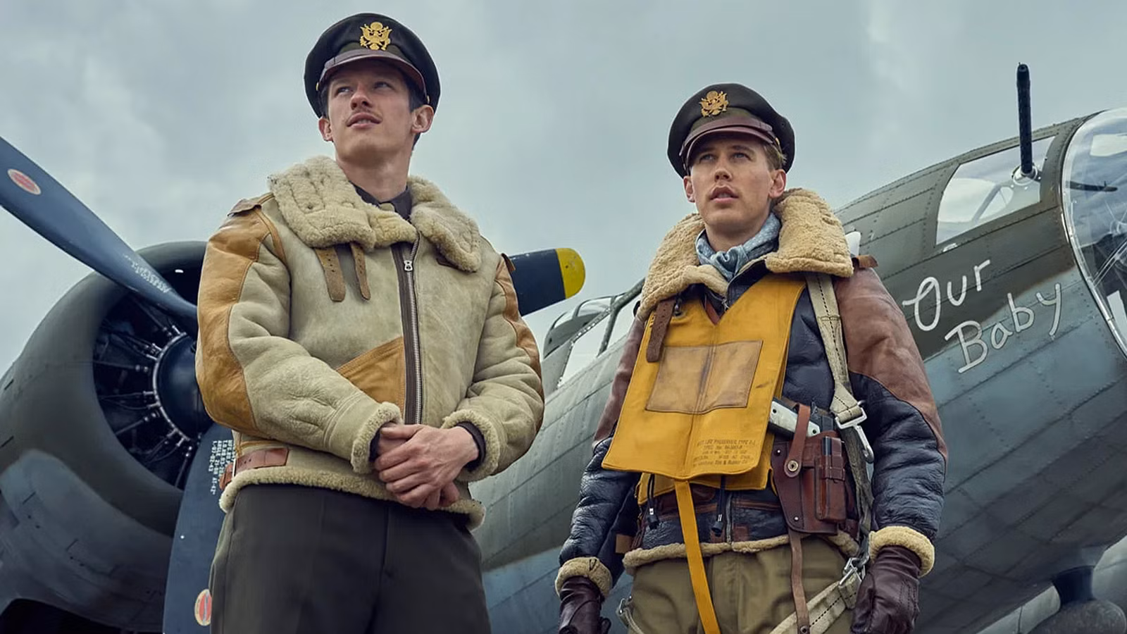 Callum Turner and Austin Butler in Masters of the Air