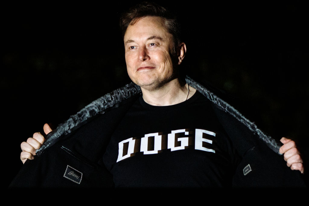 DOGE Initiative Resulted in Federal Employees Getting Paid Billions to Not Work, New Government Report Finds