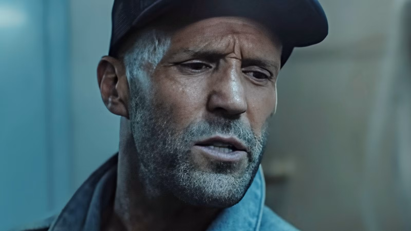 Jason Statham in Mutiny