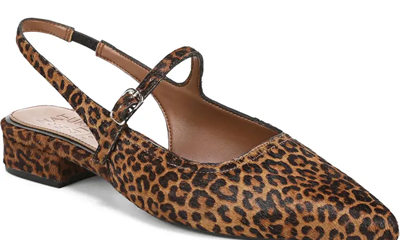 very low pump with Mary Jane strap and slingback heel; it is in a leopard print