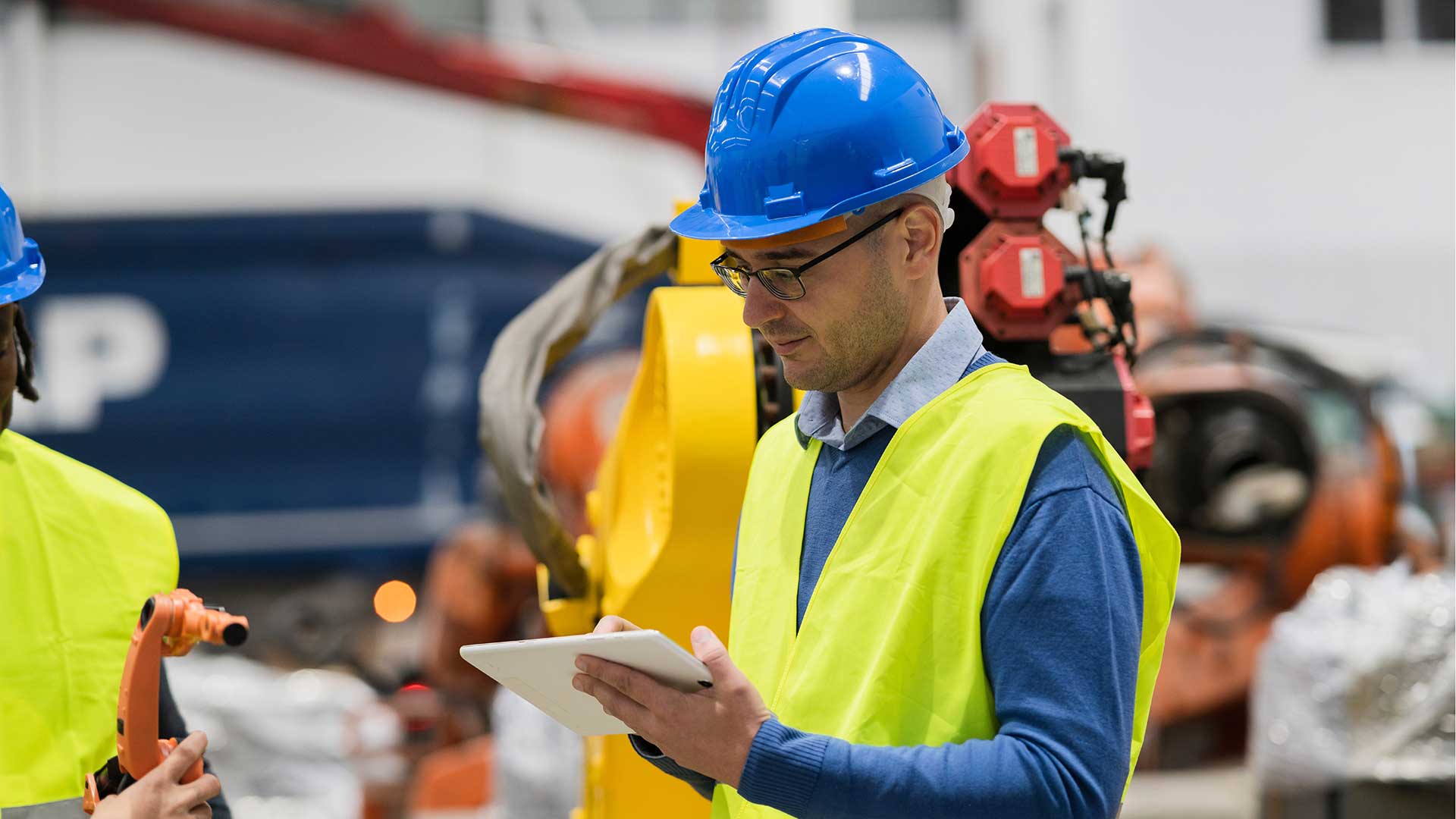 UK manufacturing jobs down 200,000 since 2010, TUC says