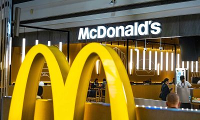McDonald's sets chicken market share goal as shares fall