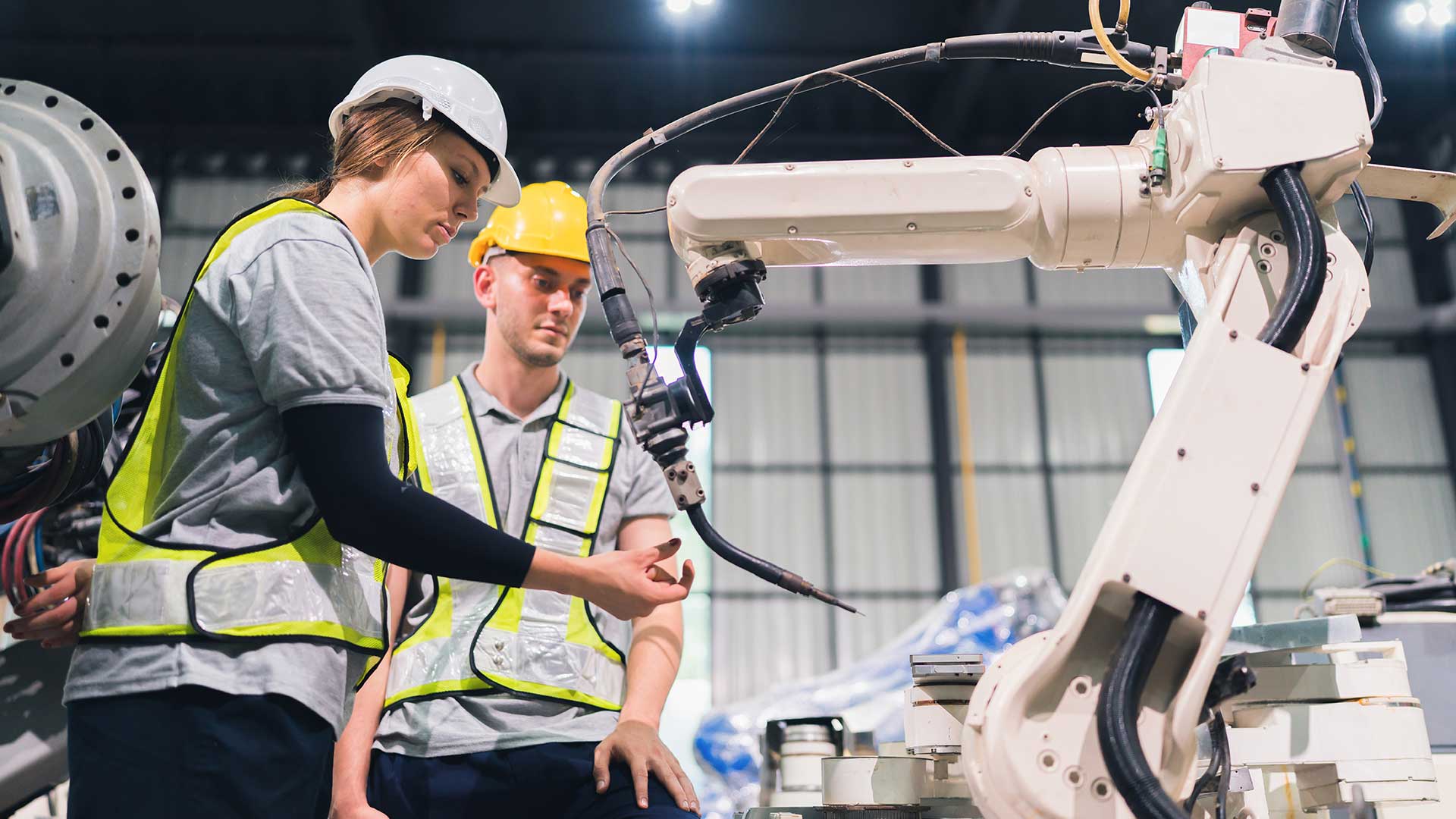 UK manufacturers turn to automation as defence demand rises