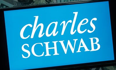 Schwab Stock, Robinhood In Or Near Buy Zones But Interactive Brokers Triggers Sell