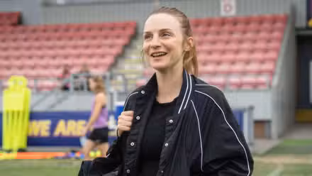 Faye Marsay as Lizzie in Ted Lasso.