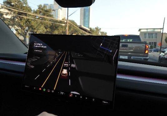 Tesla Tells Cybercab Riders to Talk to Grok for Climate,
