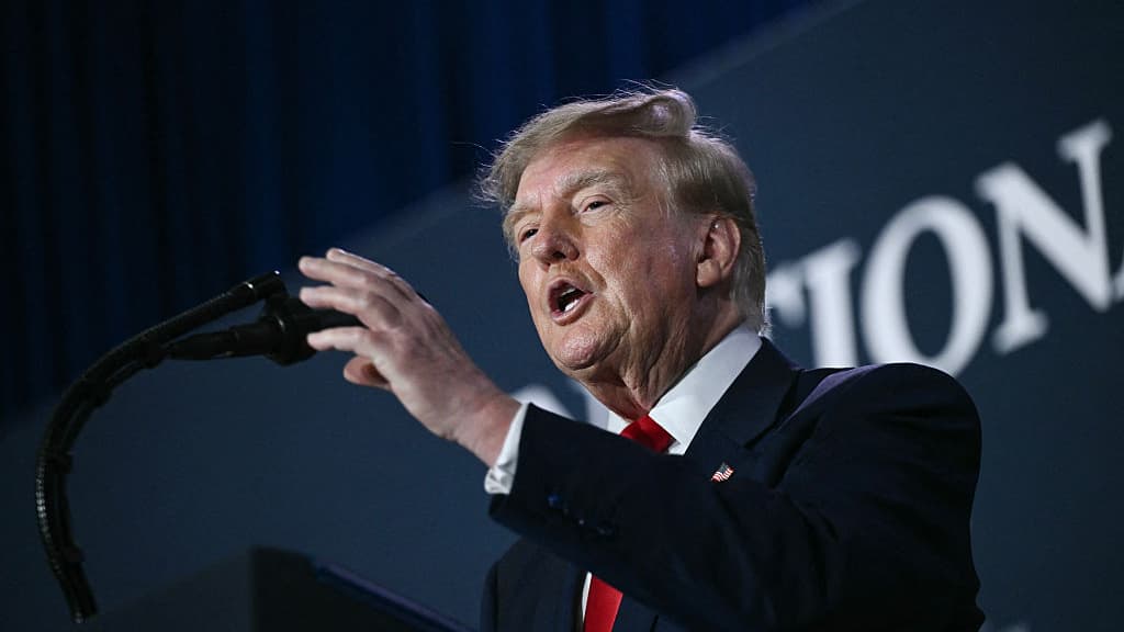 Trump Promises $500 Obamacare Refunds. Here's Who Qualifies