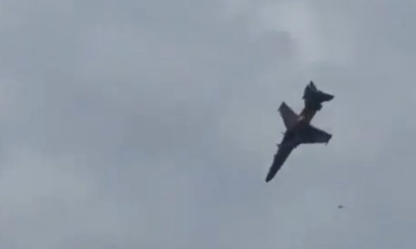 Two RAF Pilots Eject With Minor Injuries After Hawk T2