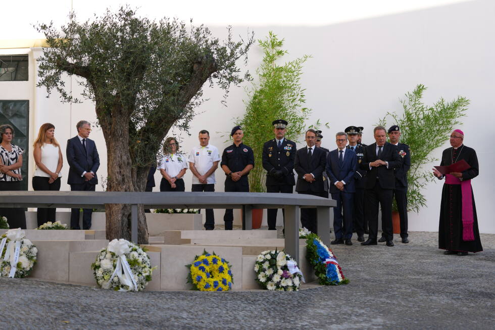 Lisbon honors funicular derailment victims as questions remain over restored service