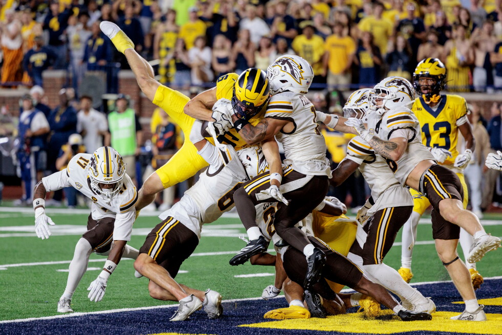 No. 16 Michigan escapes 'epic loss' thanks to disputed replay call