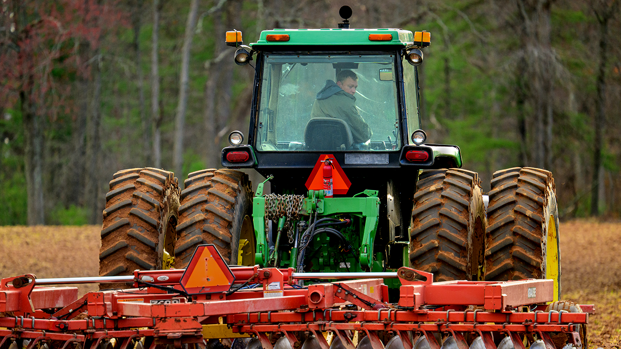 Pivot Bio CEO warns diesel and fertilizer costs will raise food prices