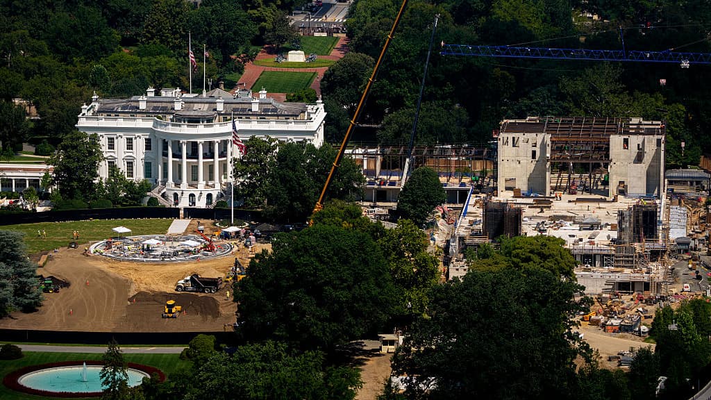 SCOTUS Clears Way For Trump’s $400 Million White House Ballroom